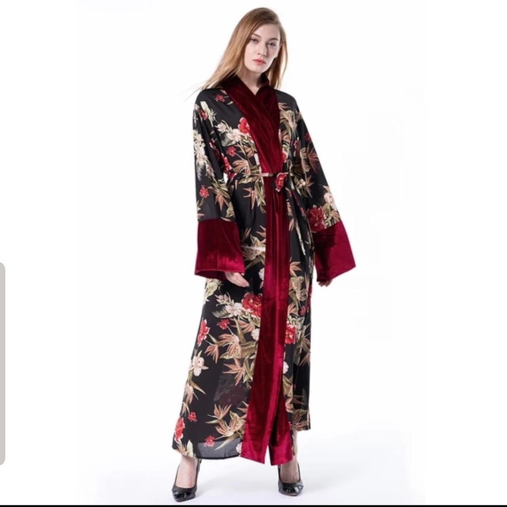Women fashion - Picture 8 of 8